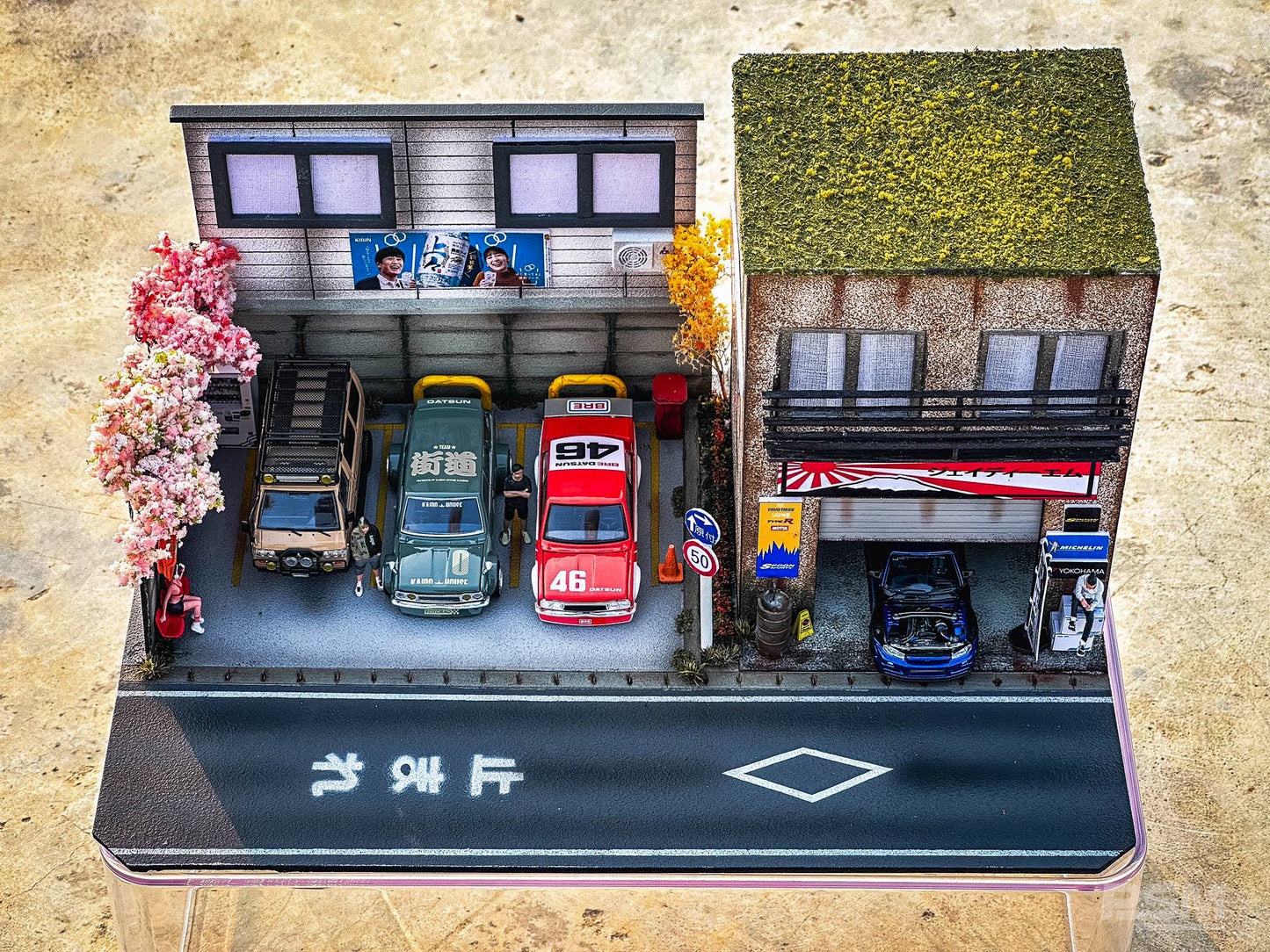Japanese style Parking and Garage