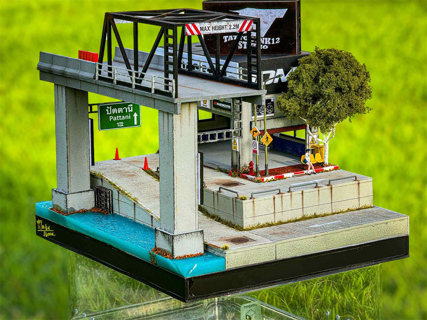 City Garage Overpass Diorama